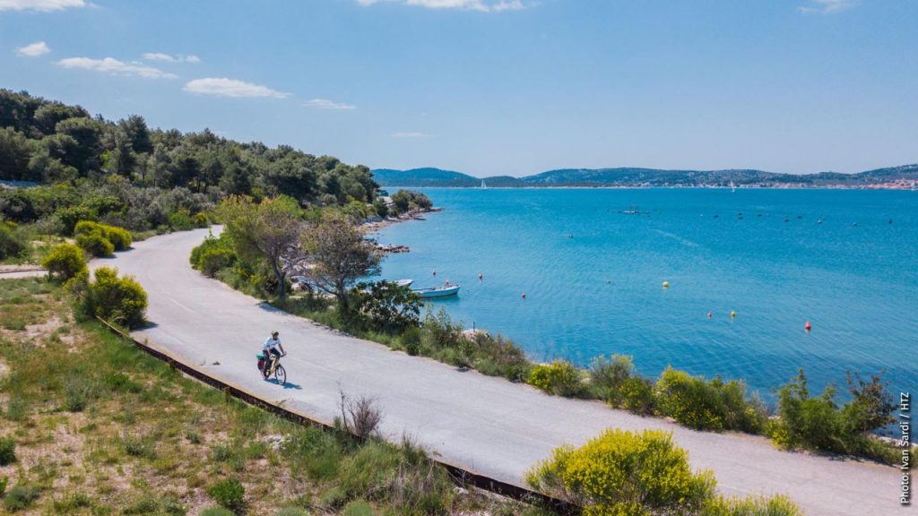 View along the Pakostane to Sibenik cycling route